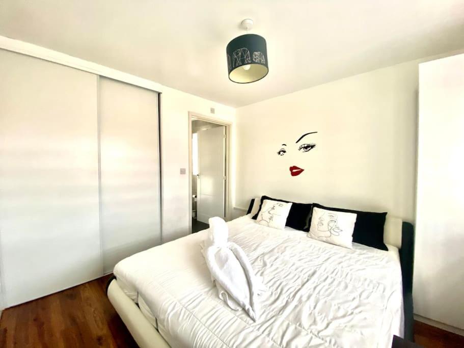 House In Manchester Extérieur photo