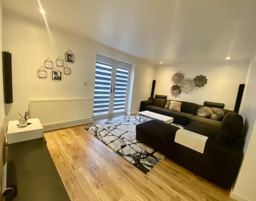 House In Manchester Extérieur photo